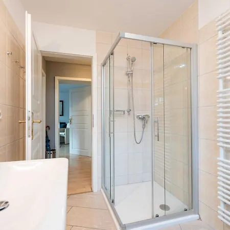 Haus Auf Dem Huegel 2 *